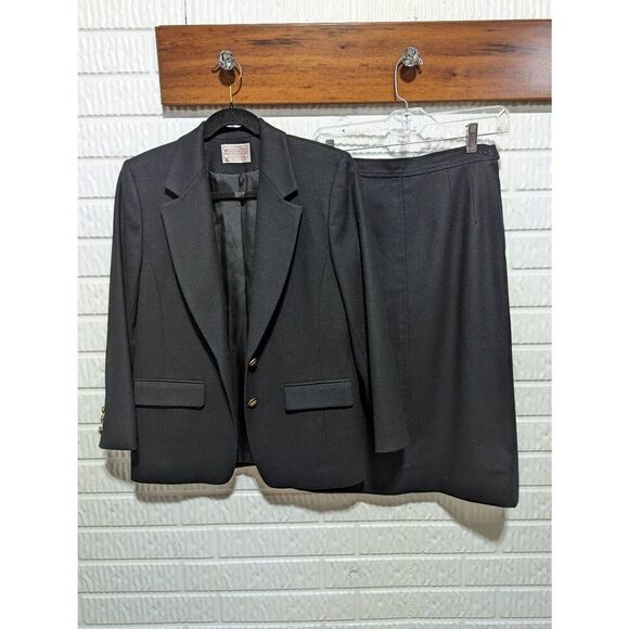 Pendleton Women's Black Wool Two Button Blazer And Skirt Suit Set 2 Piece Size 6 - Picture 1 of 11